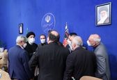 عکس احوال پرسی عجیب رئیسی با وزرای روحانی