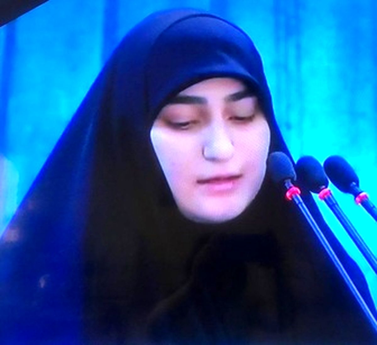 پست عاطفی و جانسوز دختر سردار سلیمانی+ عکس