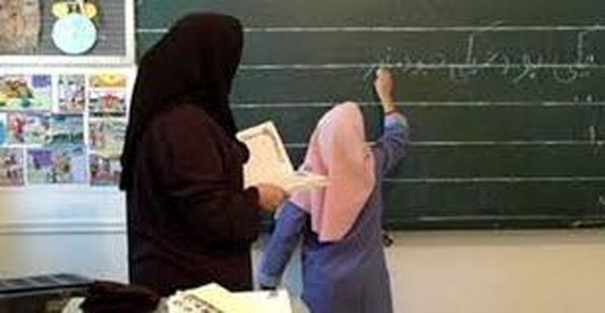حقوق 300/000/000 میلیونی برای این معلمان در راه است
