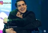 عکس عاشقانه محسن یگانه در کنار مادرش