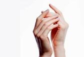 چه کنیم پوست دستمان زیبا و جوان بماند؟ 