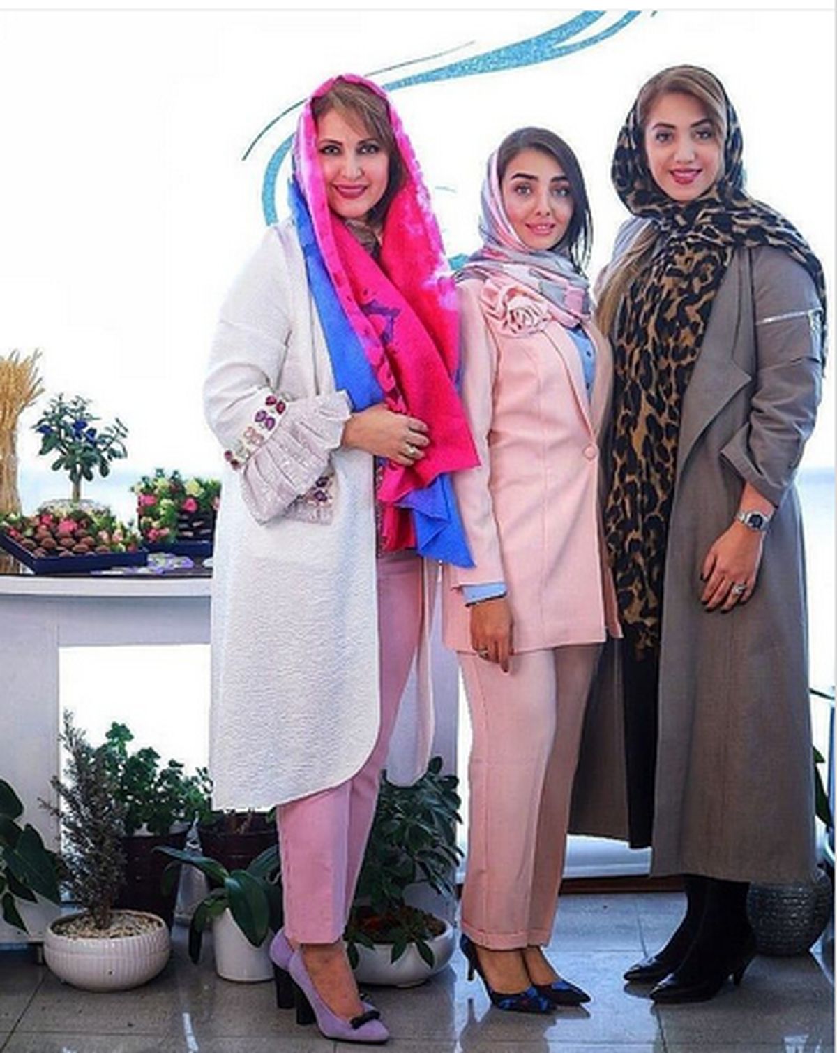 تیپ جذاب فاطمه گودرزی در کنار عروسش +عکس